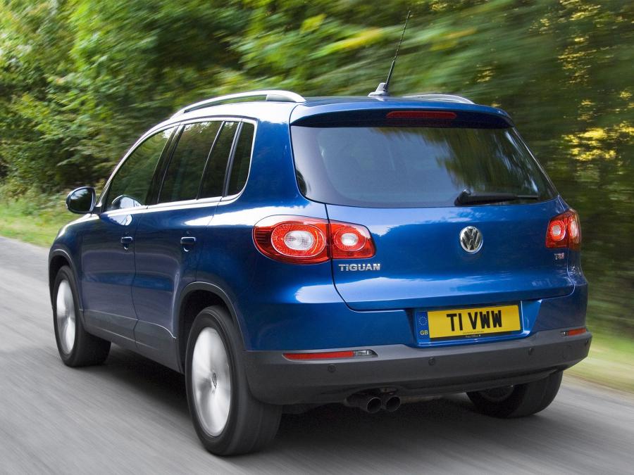  Volkswagen Tiguan 2008 года  (UK) (фото 3 из 13)